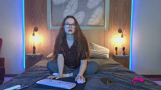 sweetie kathy  online show from 28, 10, 2025