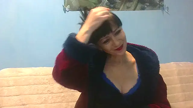 IffetLove42 online show from 7, 11, 2025