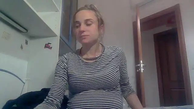 SinnEmily online show from 15, 12, 2025