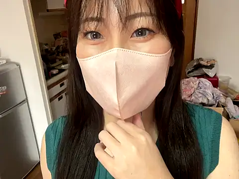 hitomi desu online show from 16, 11, 2025