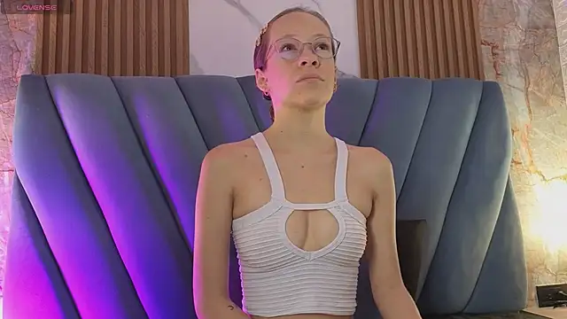 Salome cruxx online show from 15, 4, 2026