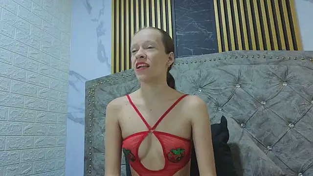 Salome cruxx online show from 25, 3, 2026