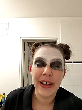 Lea Squirt Off online show from 2, 11, 2025