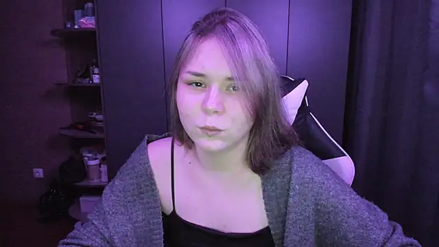 sophia lix online show from 28, 11, 2025