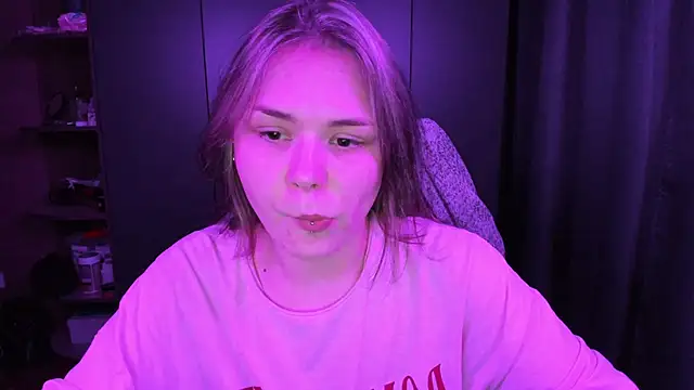 sophia lix online show from 12, 11, 2025