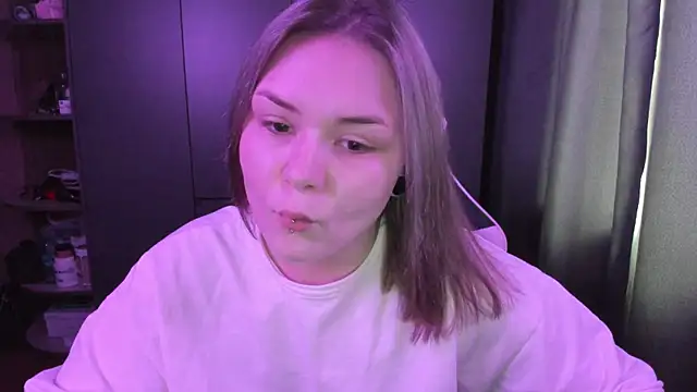 sophia lix online show from 21, 12, 2025