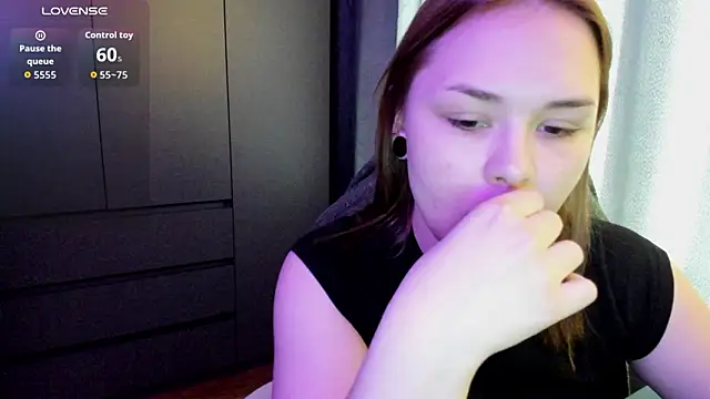 sophia lix online show from 5, 3, 2026