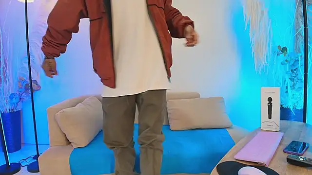 SexyAndresito22 online show from 20, 11, 2025