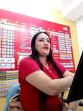 Danaluna online show from 13, 11, 2025