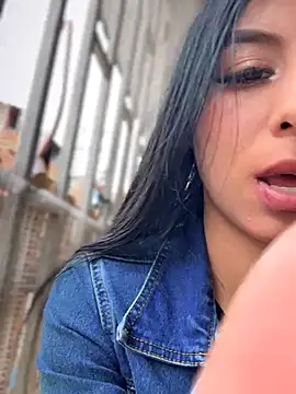 anny  18 online show from 1, 11, 2025