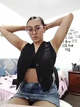 bellastorme04 online show from 24, 5, 2026