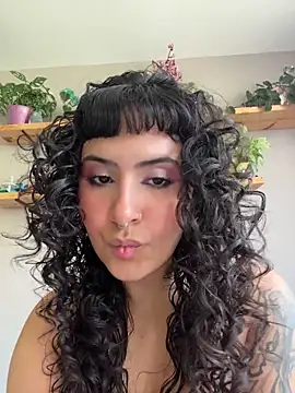 Snapshot of SugarTroubl33 chatting on 24, 6, 2026 SugarTroubl33 online show from 24, 6, 2026