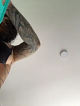 SugarTroubl33 online show from 24, 2, 2026