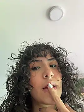 Snapshot of SugarTroubl33 chatting on 10, 1, 2026 SugarTroubl33 online show from 10, 1, 2026