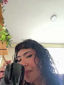 SugarTroubl33 online show from 28, 4, 2026