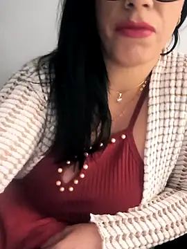 paularois online show from 7, 11, 2025