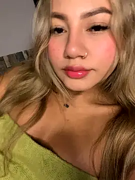 Vicky-Nova online show from 30, 11, 2025