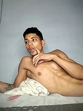 Alex Sweeting online show from 8, 11, 2025