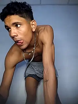 Alex Sweeting online show from 3, 11, 2025