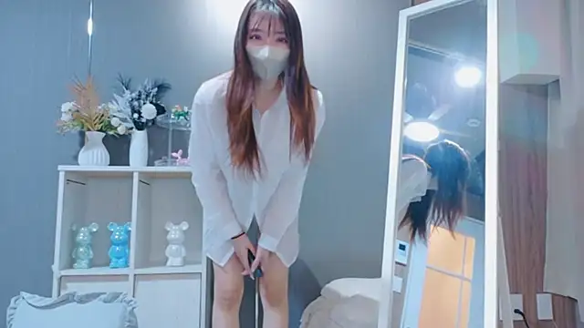 Sana-jpn online show from 13, 2, 2026