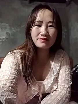 Snapshot of emini-xx chatting on 21, 12, 2025 emini-xx online show from 21, 12, 2025