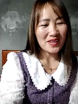 Snapshot of emini-xx chatting on 24, 2, 2026 emini-xx online show from 24, 2, 2026