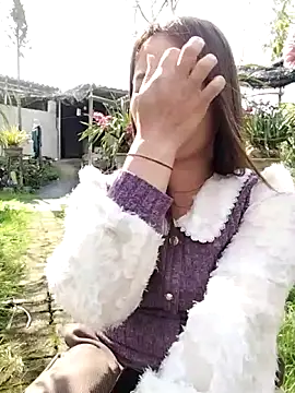 Snapshot of emini-xx chatting on 14, 2, 2026 emini-xx online show from 14, 2, 2026