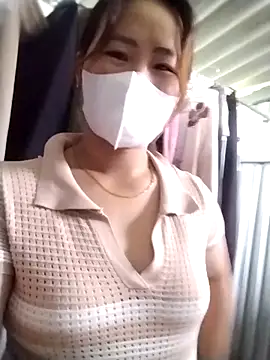 emini-xx online show from 28, 10, 2025