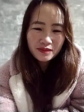 Snapshot of emini-xx chatting on 18, 12, 2025 emini-xx online show from 18, 12, 2025