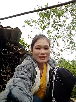 doggy-00 online show from 4, 12, 2025