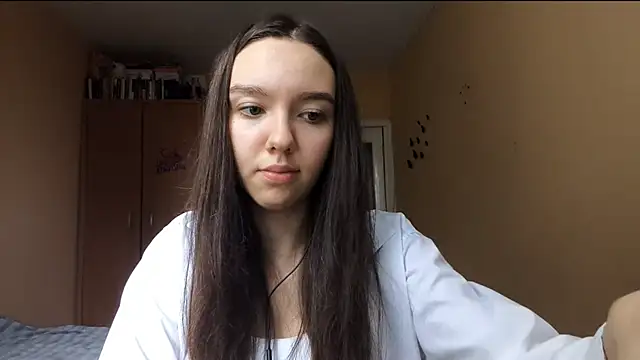 Kimixoo online show from 10, 11, 2025