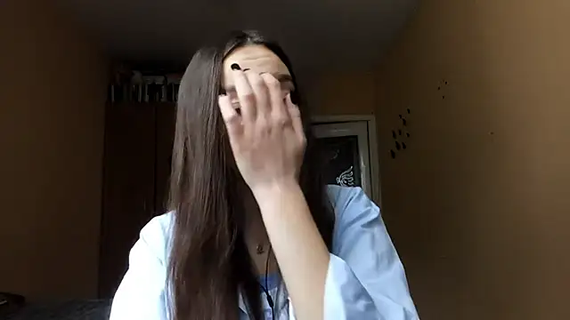 Kimixoo online show from 7, 11, 2025