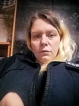 Lana-murr online show from 9, 11, 2025