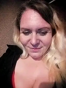 Lana-murr online show from 9, 11, 2025