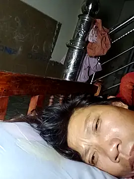 bella-la online show from 17, 12, 2025