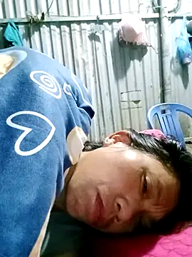 bella-la online show from 31, 10, 2025