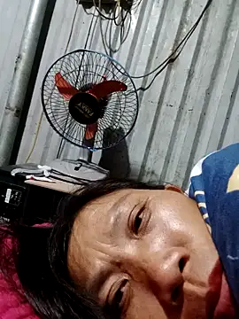 bella-la online show from 22, 12, 2025