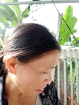 bella-la online show from 13, 11, 2025