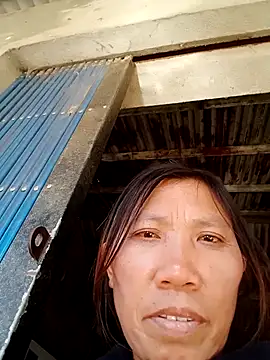 bella-la online show from 1, 12, 2025