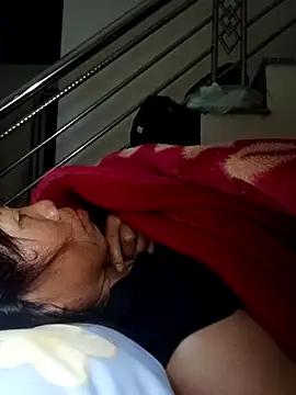 bella-la online show from 18, 12, 2025