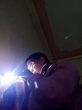 bella-la online show from 8, 11, 2025