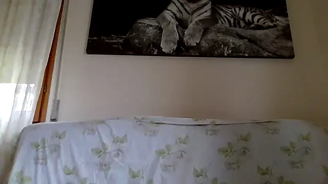 4clarissa online show from 1, 11, 2025