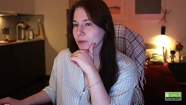 Snapshot of girl_u_never_met chatting on 5, 2, 2026 girl u never met online show from 5, 2, 2026