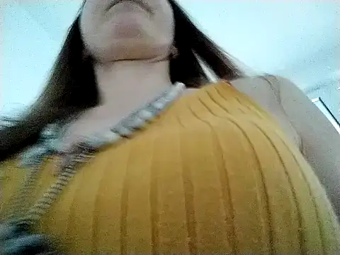 Snapshot of Anneta280671 chatting on 4, 12, 2025 Anneta280671 online show from 4, 12, 2025