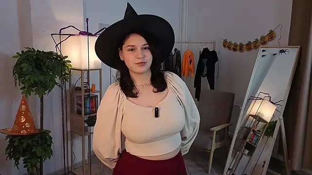 Snapshot of DevonaBedard chatting on 31, 10, 2025 DevonaBedard online show from 31, 10, 2025