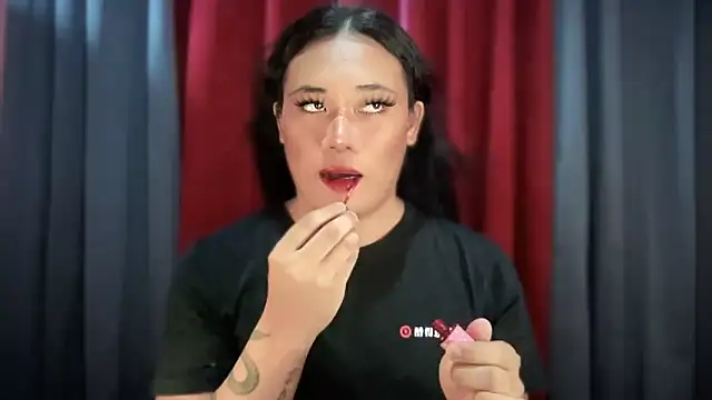 untouchable mia online show from 5, 11, 2025