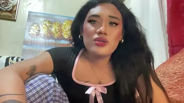 untouchable mia online show from 30, 11, 2025