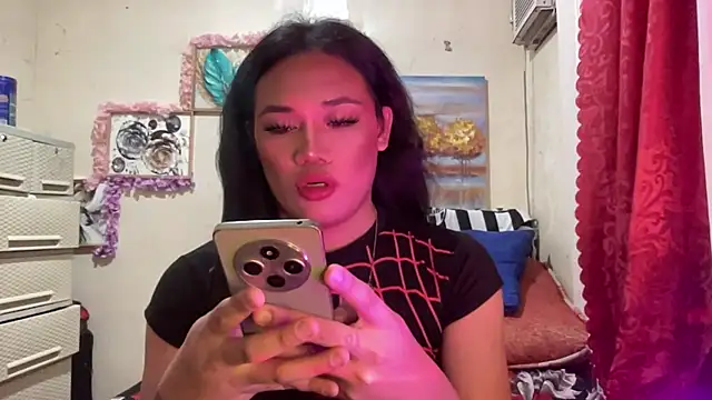 untouchable mia online show from 29, 11, 2025