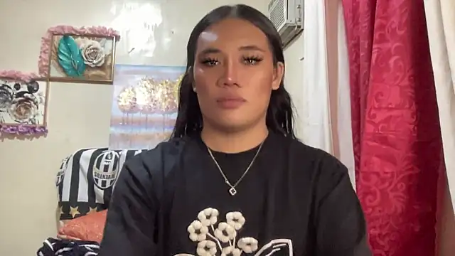 untouchable mia online show from 26, 11, 2025