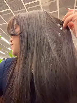 Kissy Moon online show from 16, 11, 2025